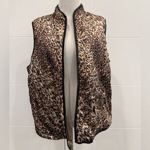 NWT Chico’s Leopard Print/ gold reversible Women's Vest